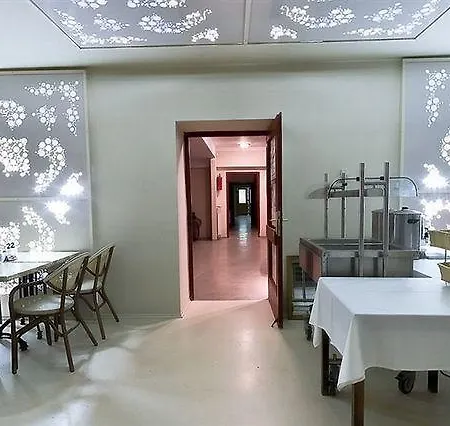 丽珍加特酒店 酒店 2*