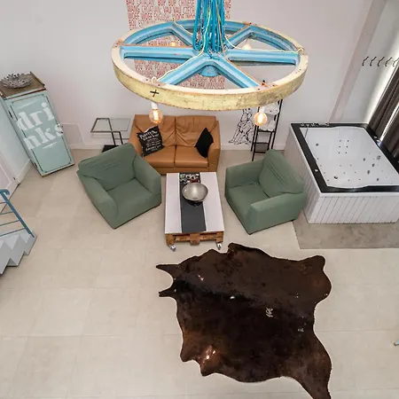 Отель Renegade Шиофок